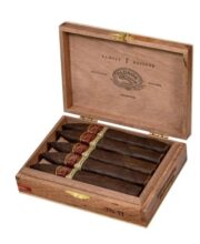 PADRON FAMILY RESERVE 44 TORPEDO MADURO