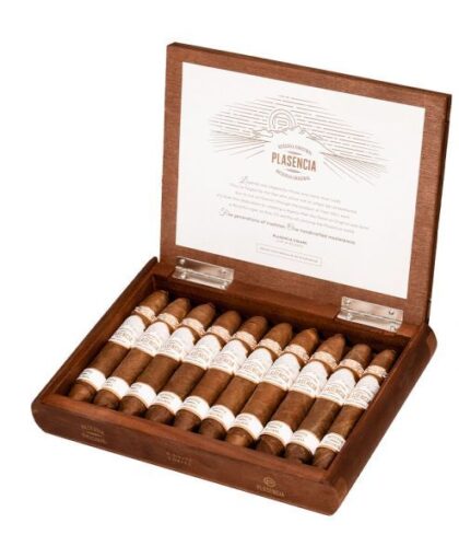 box of plasencia reserva original cortez